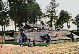Francouzští vojáci na sanitní stanici čtyři míle za frontou, Verdun, 1916 (autochrom) od Jules Gervais Courtellemont